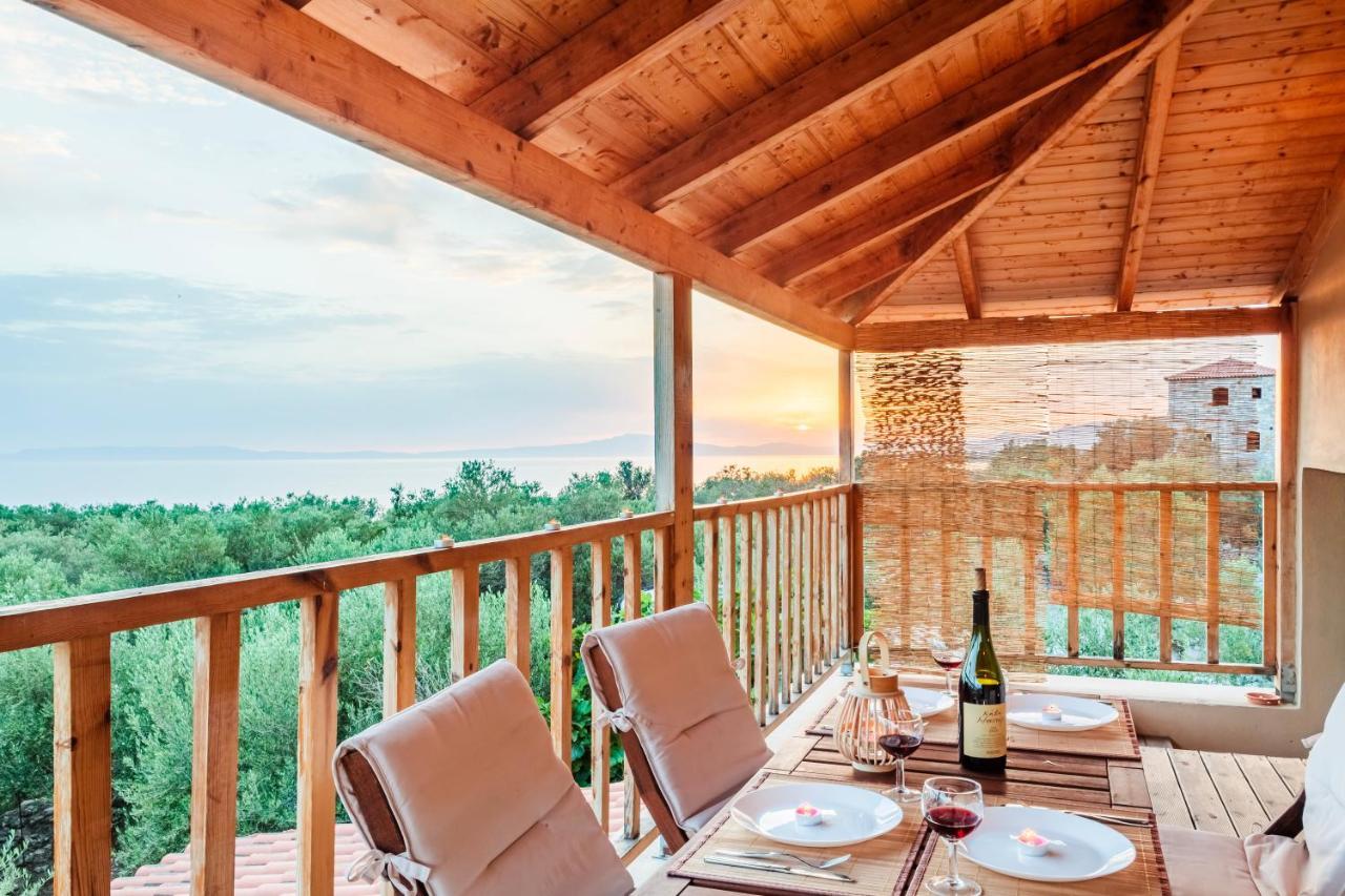 Selinitsa Stone Studio - Mani Seaview Retreat อายิโอสนิโกลาโอส ภายนอก รูปภาพ